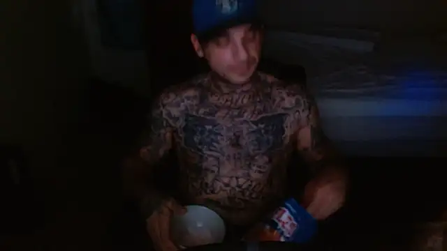 DADDY KANE8--- online show from November 23, 10:32 pm