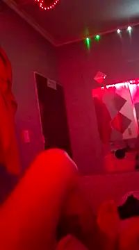 dartebien09 online show from December 10, 4:38 pm