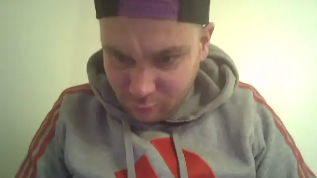 Snapshot of ACABFTP chatting on October 18, 11:48 am ACABFTP online show from October 18, 11:48 am