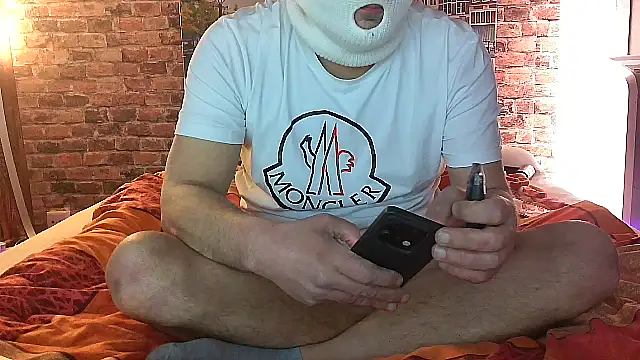 MarcTaya online show from December 19, 9:56 pm