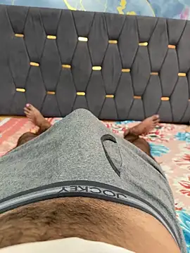 Snapshot of Big_harddick chatting on October 23, 2:15 am Big harddick online show from October 23, 2:15 am