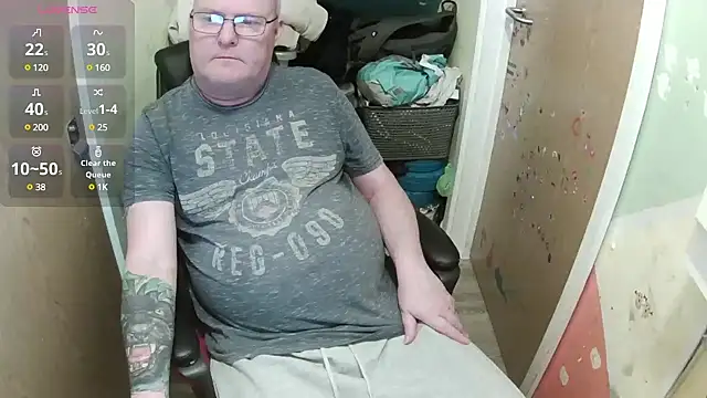 FriendlyDave online show from March 11, 4:40 pm