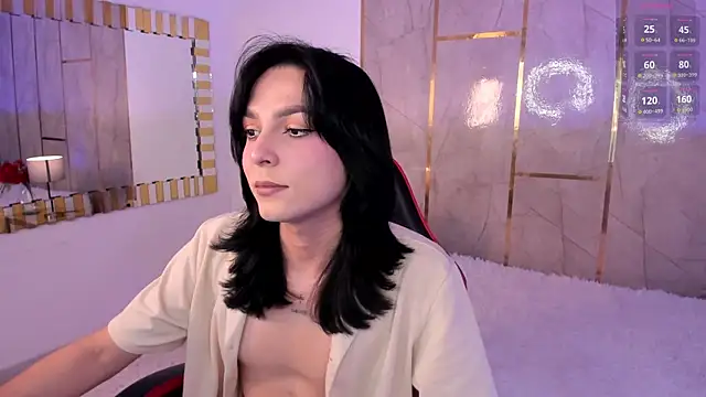 Jiggly   online show from May 19, 5:35 am