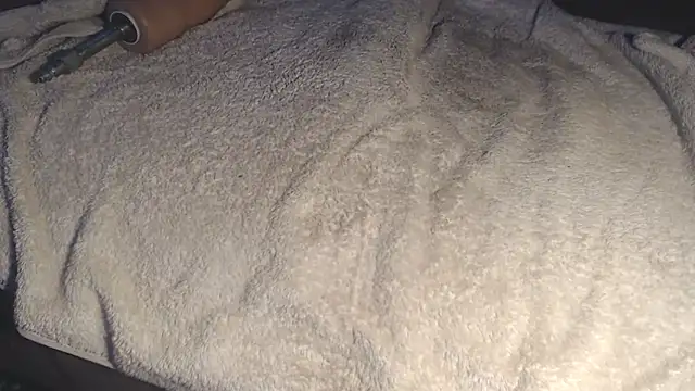 Snapshot of Mrsmith1a chatting on October 3, 4:39 am Mrsmith1a online show from October 3, 4:39 am