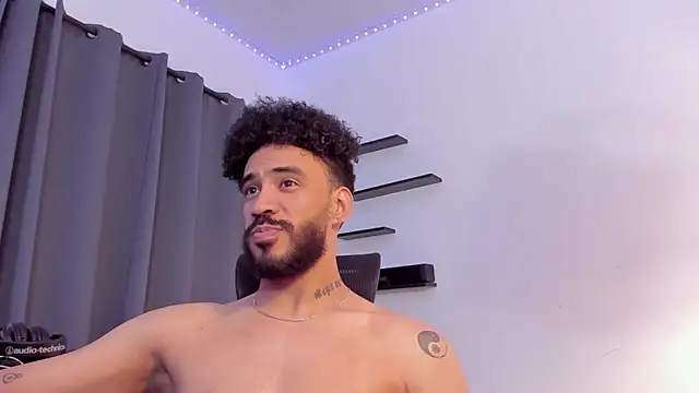 JesusOne online show from December 24, 1:28 pm