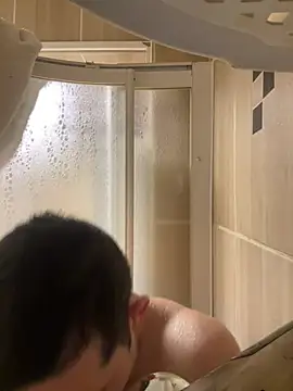 Snapshot of strange6696 chatting on January 19, 6:42 am strange6696 online show from January 19, 6:42 am