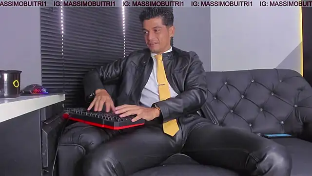 massimo g online show from June 18, 12:10 pm