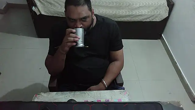 rentarob online show from April 19, 6:32 pm