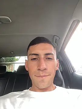 vpn1000 online show from April 8, 7:33 pm