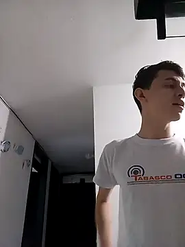 Snapshot of Norehg chatting on February 9, 11:25 am Norehg online show from February 9, 11:25 am