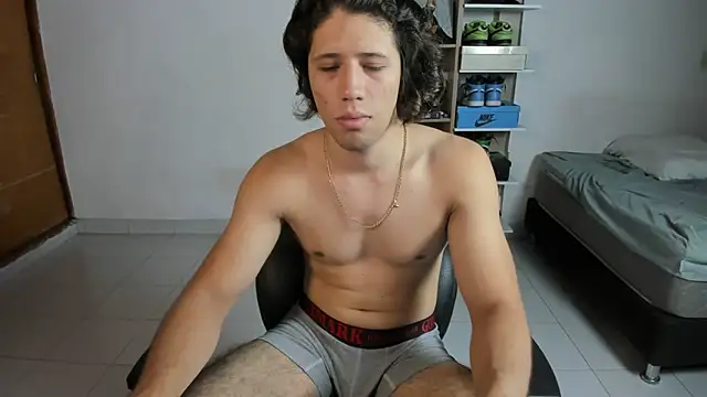 imtonny19 online show from November 24, 1:39 am