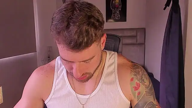 paul rogerr online show from March 8, 8:46 pm