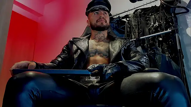 billyMayer  online show from December 31, 12:46 pm