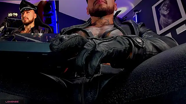 billyMayer  online show from September 28, 4:49 pm