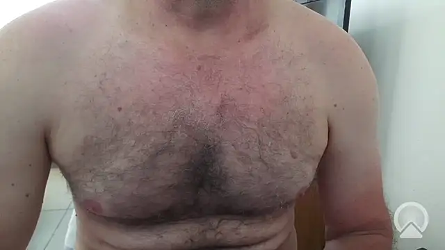 Snapshot of Ivanxx712 chatting on October 25, 9:27 pm Ivanxx712 online show from October 25, 9:27 pm