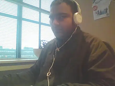 JohnBond009 online show from January 23, 3:22 pm