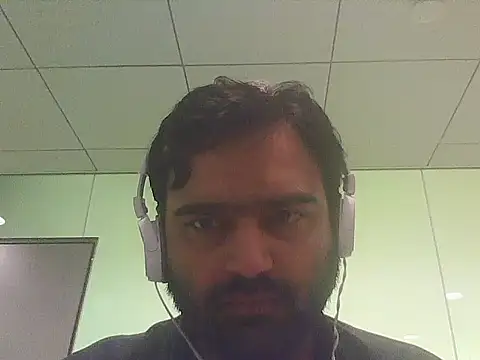 JohnBond009 online show from June 22, 9:04 am