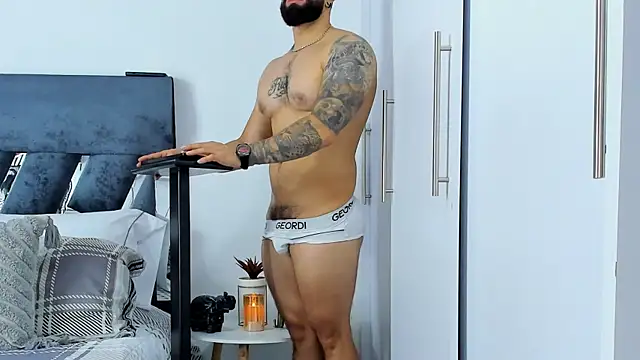 Zack Froone online show from November 14, 1:12 pm