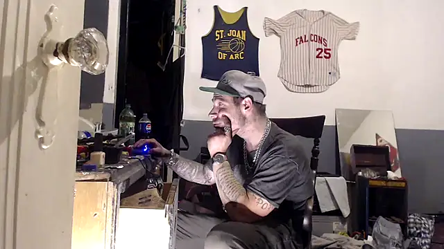 sledge901 online show from February 20, 8:05 am