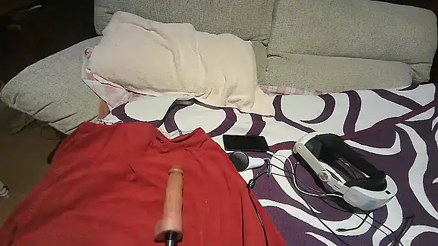 fransexdol online show from February 9, 9:39 pm