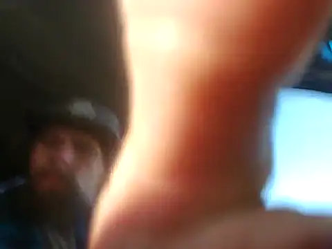 Snapshot of Crackkers chatting on March 8, 3:11 pm Crackkers online show from March 8, 3:11 pm