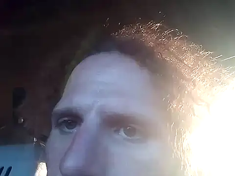 Snapshot of Crackkers chatting on October 1, 2:10 pm Crackkers online show from October 1, 2:10 pm