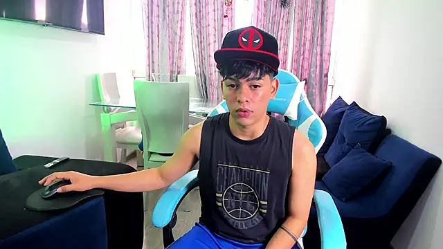 Franco Rizzo  online show from February 4, 7:33 pm