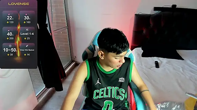 Franco Rizzo  online show from December 2, 9:04 pm