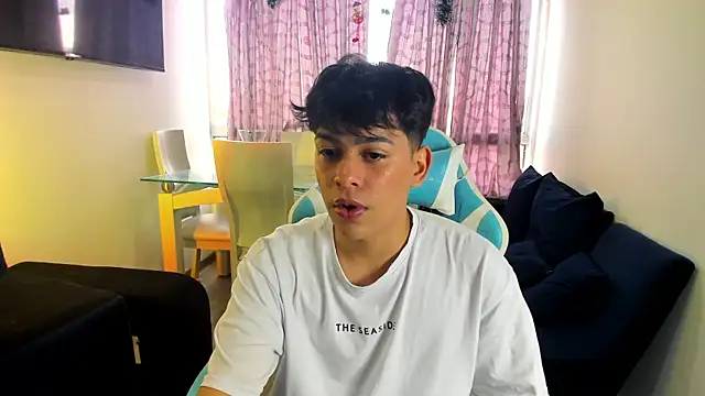 Franco Rizzo  online show from February 6, 7:29 pm