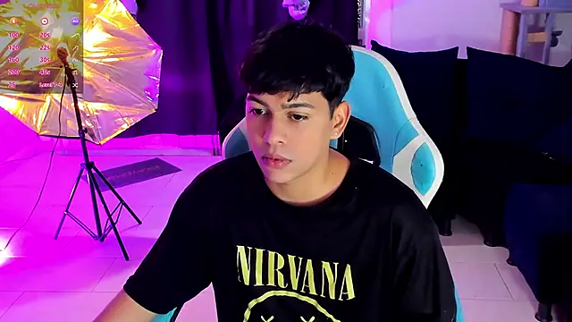 Franco Rizzo  online show from November 19, 12:32 am