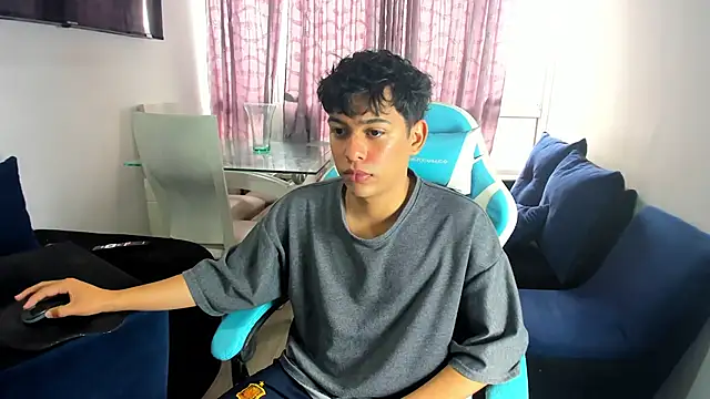 Franco Rizzo  online show from February 24, 8:47 pm