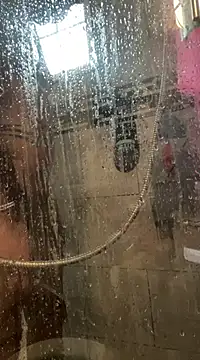 Snapshot of RoodoggXL chatting on January 27, 10:06 pm RoodoggXL online show from January 27, 10:06 pm