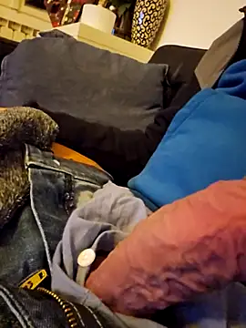 BananasNCream online show from December 21, 3:25 am