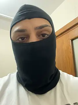 marianmin online show from March 13, 5:50 pm