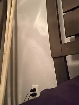 icyMike43 online show from March 16, 4:00 pm