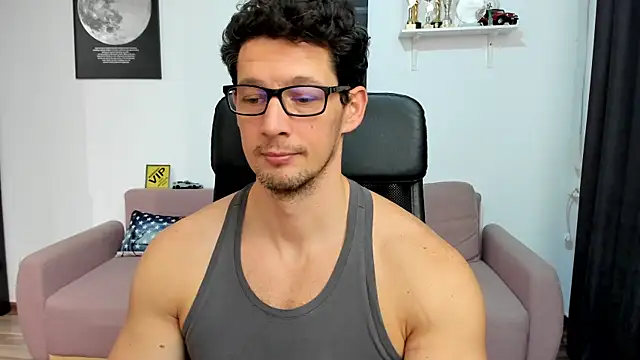 BrutusK08 online show from December 20, 8:21 am