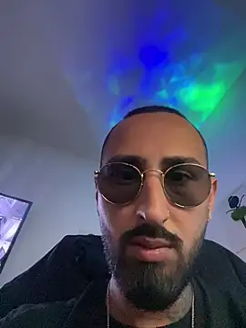 Baddfuckerr online show from July 24, 2:20 am