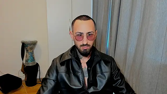 Baddfuckerr online show from January 20, 5:59 am