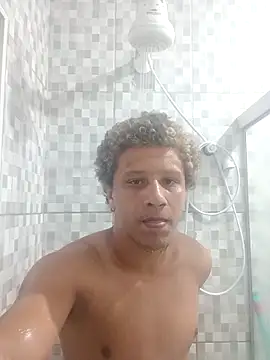 Nicolaskribeiro online show from November 18, 9:35 am