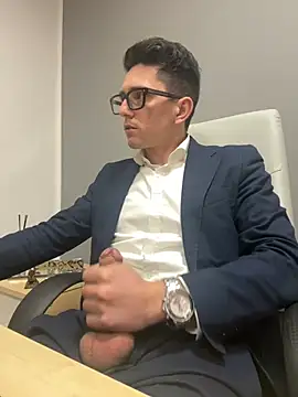 Snapshot of masterboss_ chatting on January 29, 1:07 pm masterboss  online show from January 29, 1:07 pm