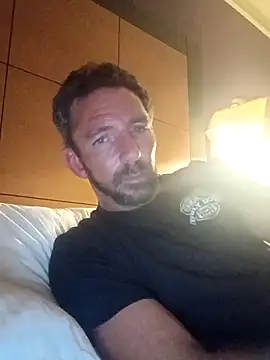 Treemandude online show from September 13, 6:31 pm