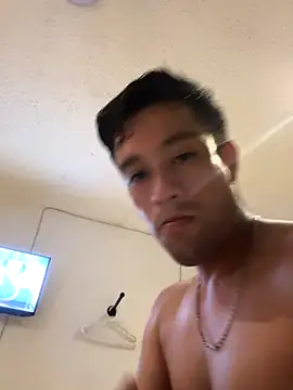 Magicerosxx69 online show from September 26, 12:30 am