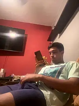 Magicerosxx69 online show from September 13, 7:42 am