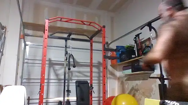 chainjulious online show from March 25, 1:48 pm