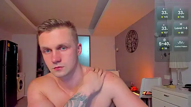 Samuel Andrew online show from November 30, 6:48 am