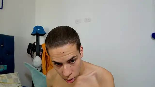 grey   27 online show from February 23, 9:25 pm