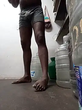 NaiveAlly5 online show from December 19, 7:16 am