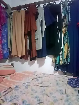 Udeni99 online show from November 4, 5:08 am