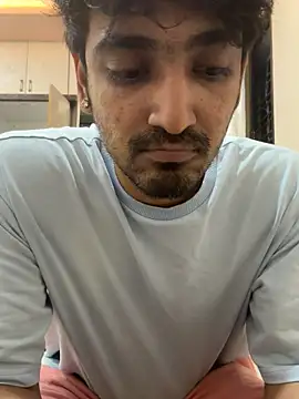 hornyguy271192 online show from March 29, 11:05 pm