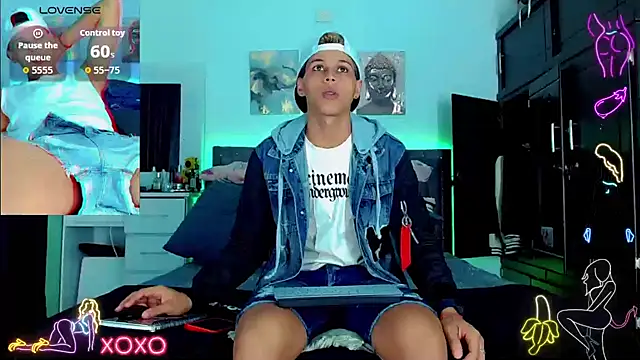 Liamscott  online show from September 27, 9:34 pm